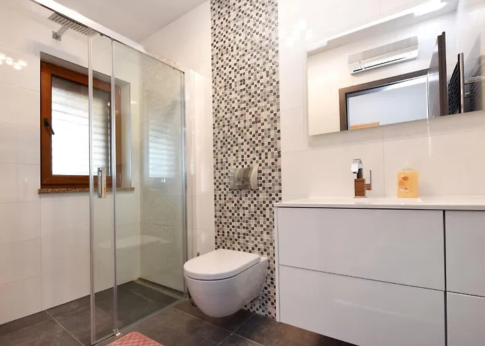 Sara By Interhome Feriehus Tar-Vabriga