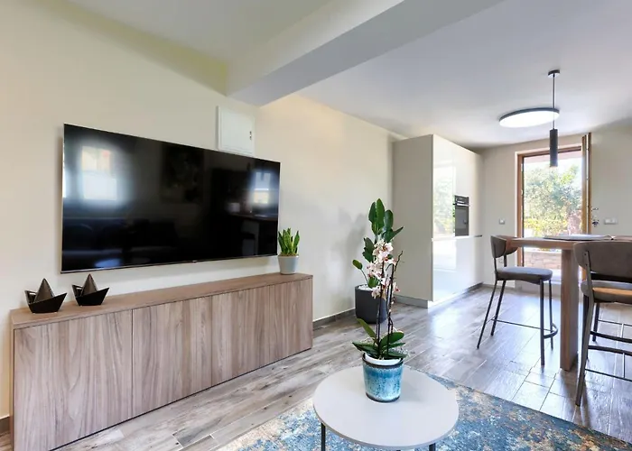 Sara By Interhome Feriehus Tar-Vabriga