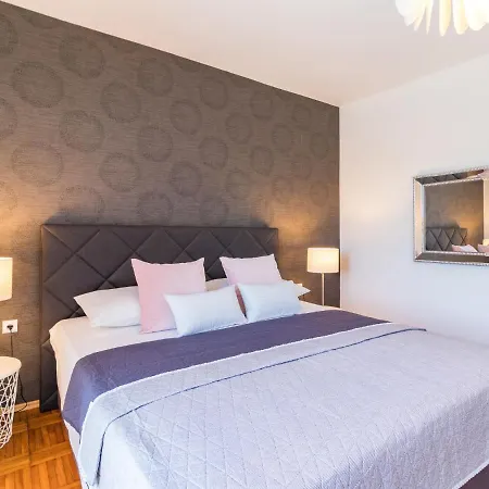 Sara - Kst251 By Interhome Tatil Evi *
