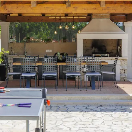 Sara - Kst251 By Interhome Tatil Evi *