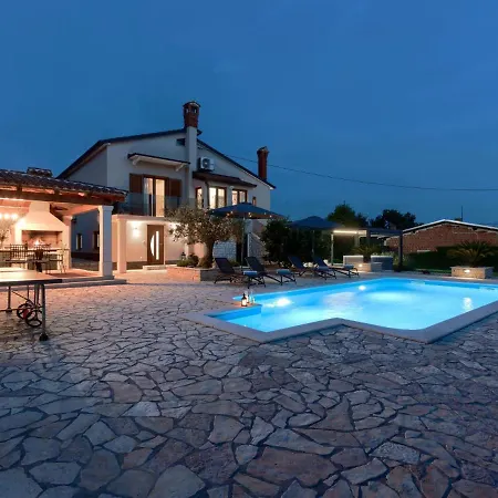 Sara By Interhome * Tar-Vabriga