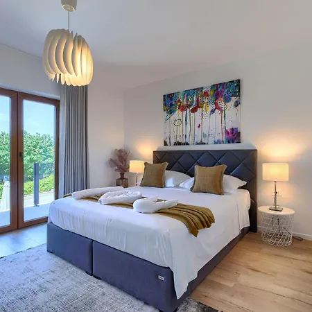 Semesterbostad Sara By Interhome